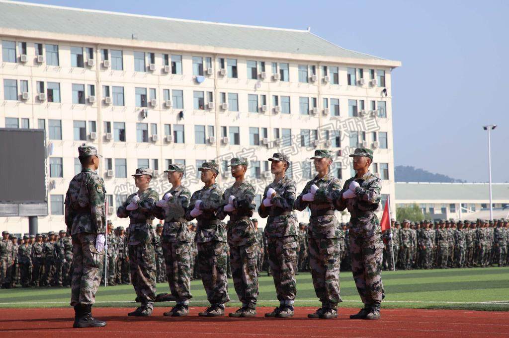 湖北文理學(xué)院理工學(xué)院舉行2021級(jí)新生開學(xué)典禮暨軍訓(xùn)成果匯報(bào)